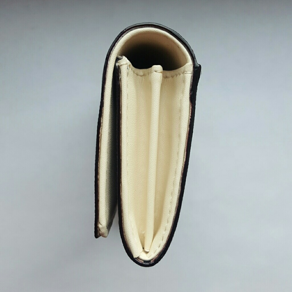 Kate Spade wallet - Picture 5 of 8